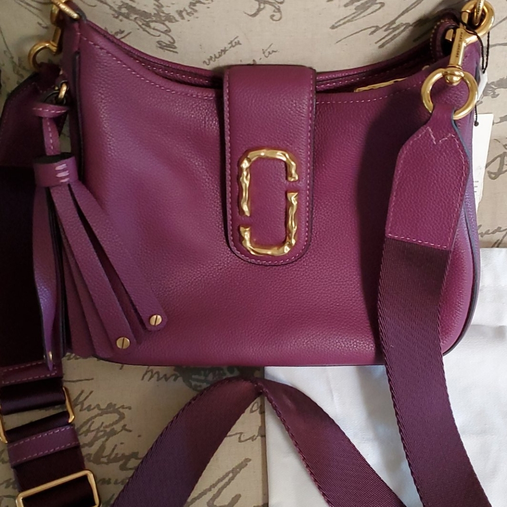 MARC by Marc Jacobs Leather Interlock Hobo/ Should